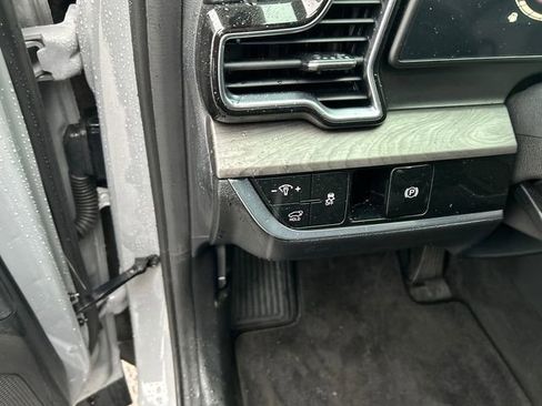 Used 2023 Kia Sportage X-Line w/ X-Line Premium Package image 26