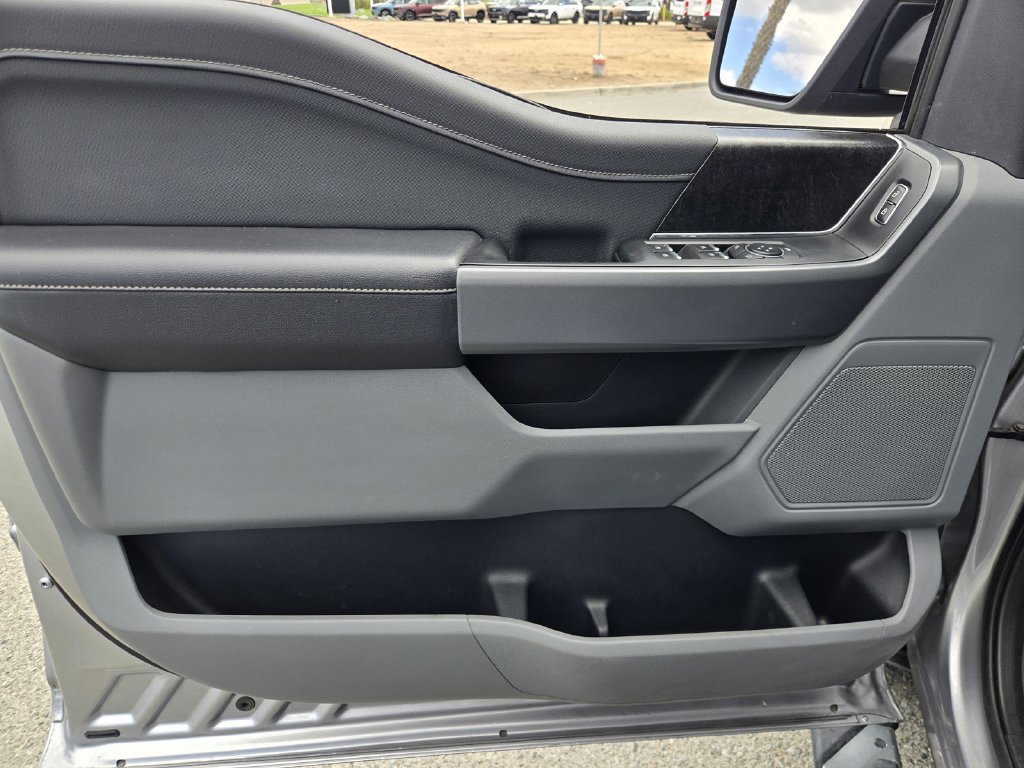 Used 2021 Ford F150 4x4 SuperCrew image 16