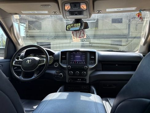 Used 2019 RAM 1500 Big Horn AWD/4WD image 11