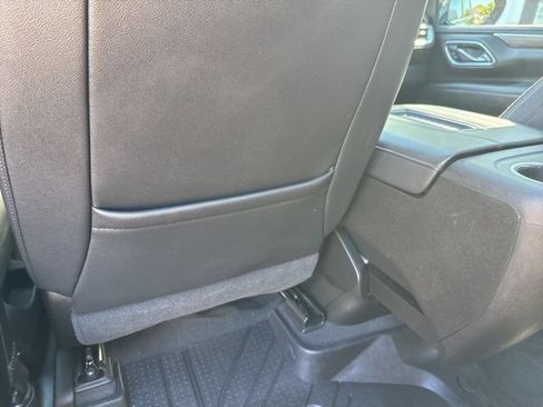 Used 2021 Chevrolet Suburban High Country AWD/4WD image 18