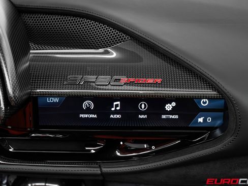 Used 2024 Ferrari SF90 Spider image 41