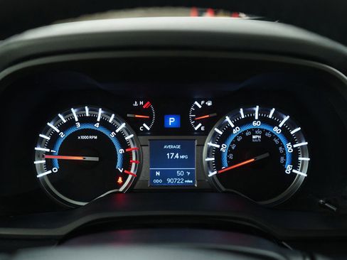 Used 2017 Toyota 4Runner Limited image 24