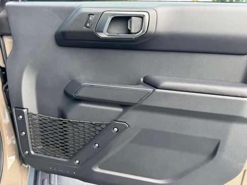 New 2025 Ford Bronco Outer Banks w/ Sasquatch Package image 23