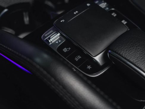 Used 2020 Mercedes-Benz GLE 450 GLE 450 4MATIC Sport Utility 4 image 70