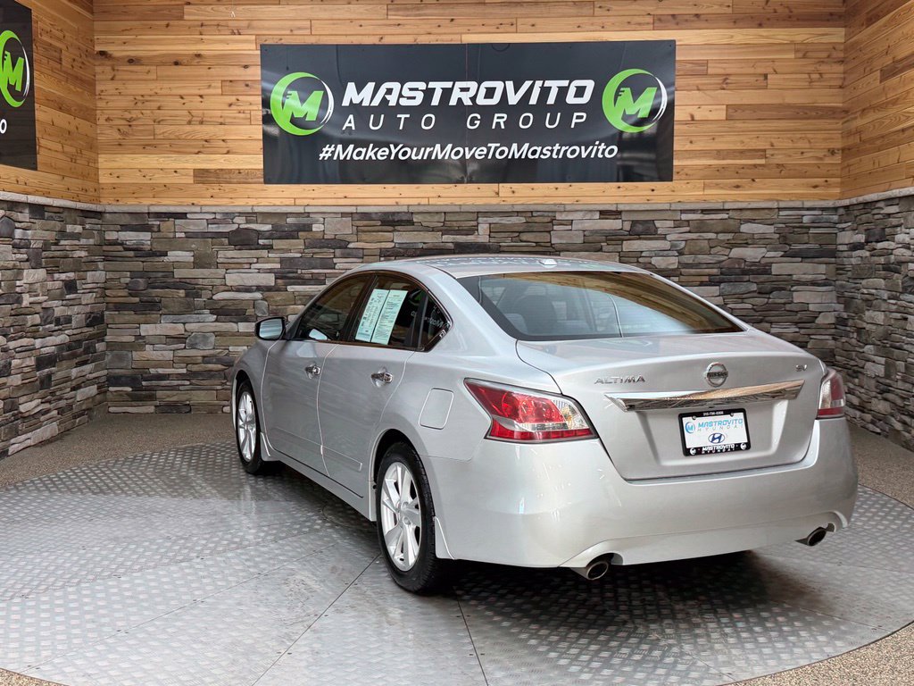 Used 2015 Nissan Altima 2.5 SV w/ Convenience Package FWD image 15