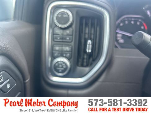 Certified 2020 GMC Sierra 1500 SLT w/ SLT Premium Package AWD/4WD image 15