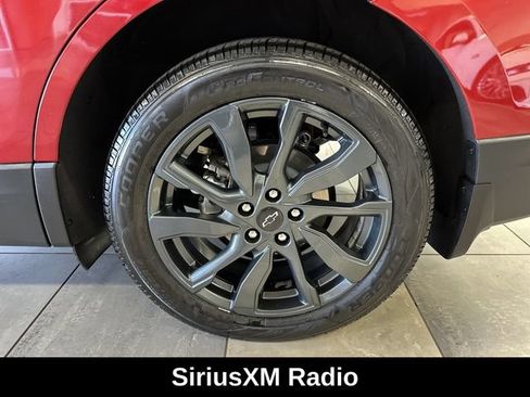 Used 2023 Chevrolet Equinox RS AWD/4WD image 7