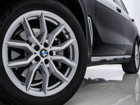 Used 2020 BMW X5 xDrive40i w/ Convenience Package AWD/4WD image 5