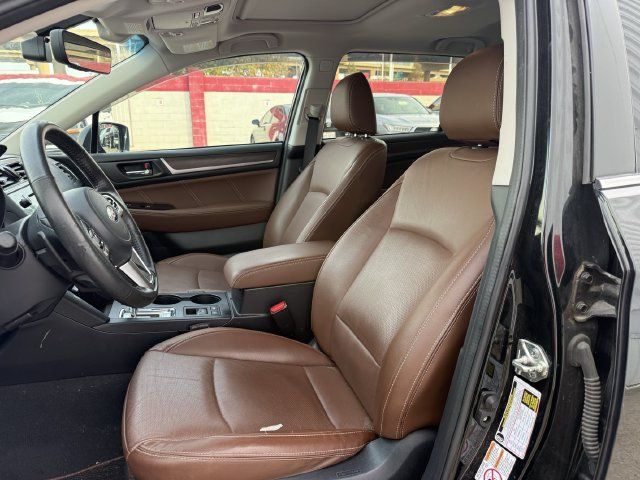 Used 2017 Subaru Outback 3.6R Touring AWD/4WD image 26