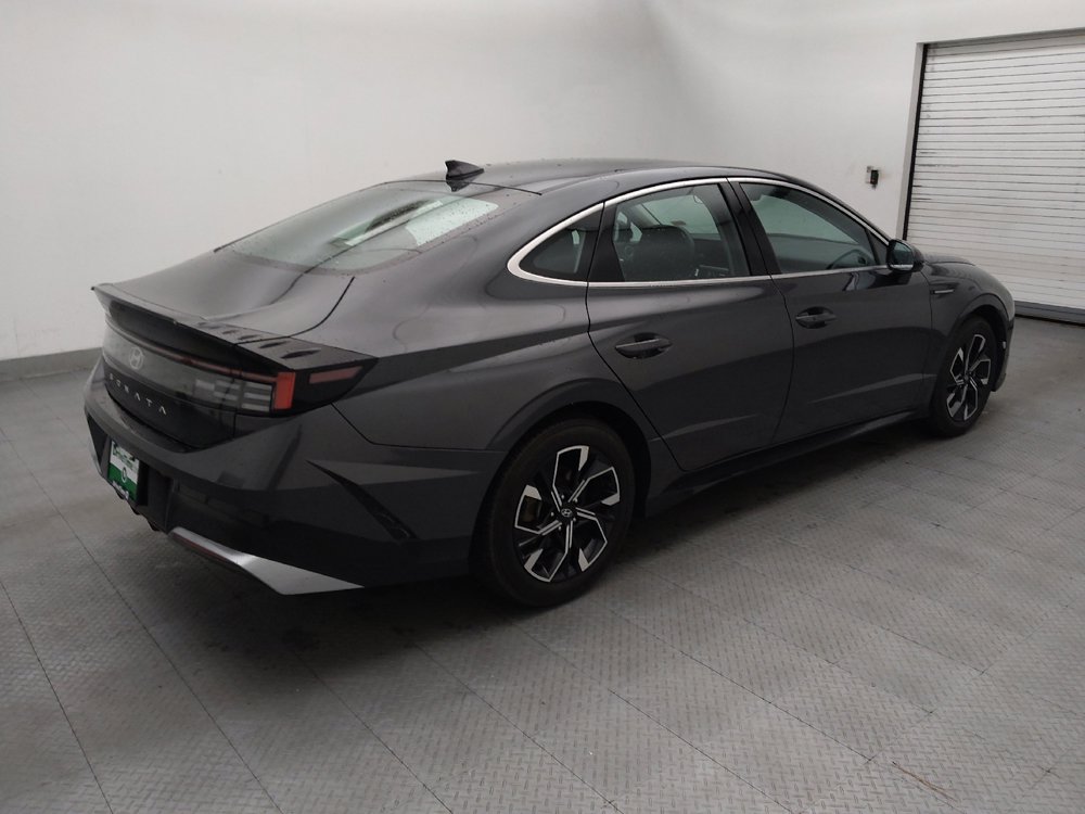 Used 2025 Hyundai Sonata SEL FWD image 10