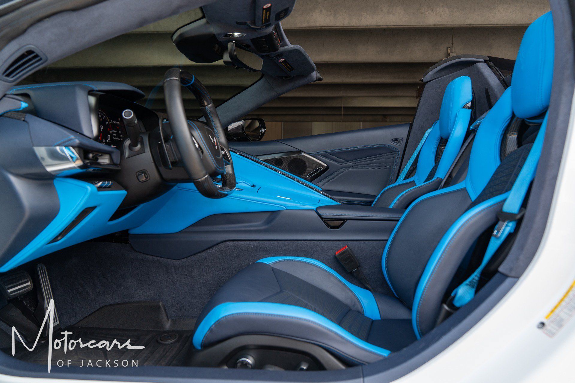 Used 2024 Chevrolet Corvette Z06 RWD image 34