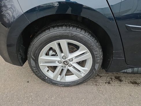 Used 2020 Toyota Corolla SE image 11