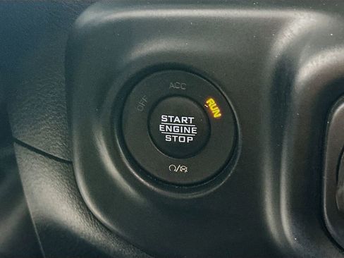 Certified 2022 Jeep Wrangler Unlimited Sport S image 23