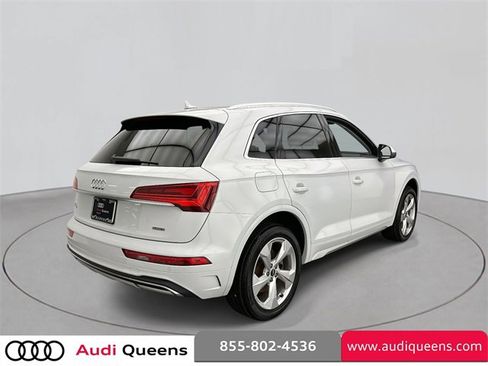 Certified 2021 Audi Q5 2.0T Premium Plus w/ Premium Plus Package image 2