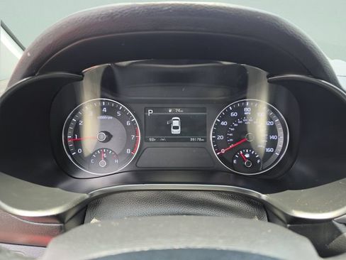 Certified 2023 Kia Forte LXS w/ LXS Technology Package FWD image 38