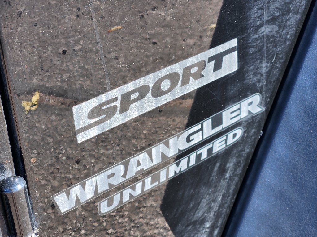 Used 2017 Jeep Wrangler Unlimited Sport w/ Quick Order Package 24S AWD/4WD image 21