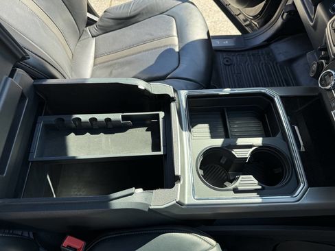 Used 2022 Ford F350 Platinum image 11