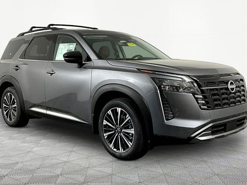 New 2026 Nissan Pathfinder Platinum AWD/4WD image 5