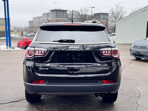 Used 2018 Jeep Compass Limited image 5