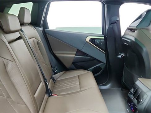 Used 2025 BMW X3 xDrive30i w/ Premium Package image 24