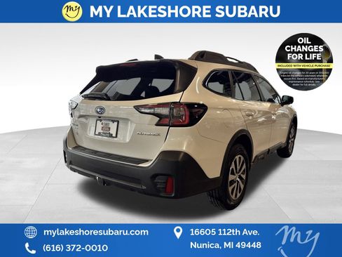 Certified 2022 Subaru Outback Premium image 10