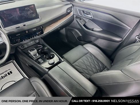Certified 2025 Nissan Rogue Platinum AWD/4WD image 25