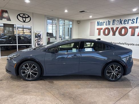 New 2026 Toyota Prius XLE image 7