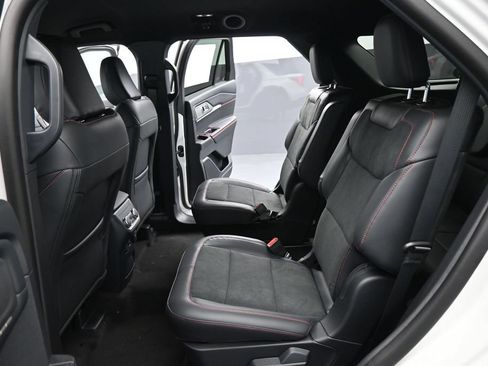 New 2026 Ford Explorer ST AWD/4WD image 17