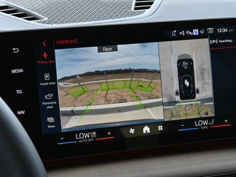 New 2026 BMW X1 xDrive28i w/ Technology Package image 15