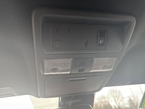 Used 2021 Nissan Titan PRO-4X w/ Pro-4x Utility Package image 29