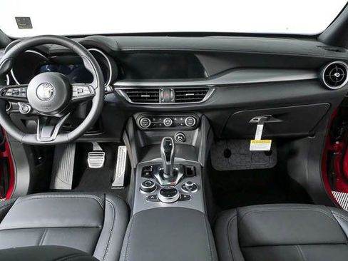 New 2026 Alfa Romeo Stelvio Sprint AWD/4WD image 19