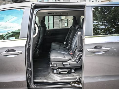 Used 2026 Honda Odyssey EX-L image 12