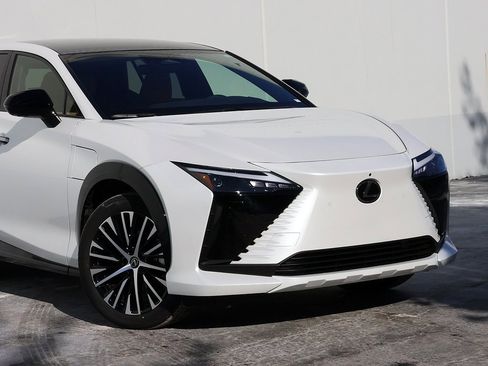 New 2026 Lexus RZ 350e 2WD image 3