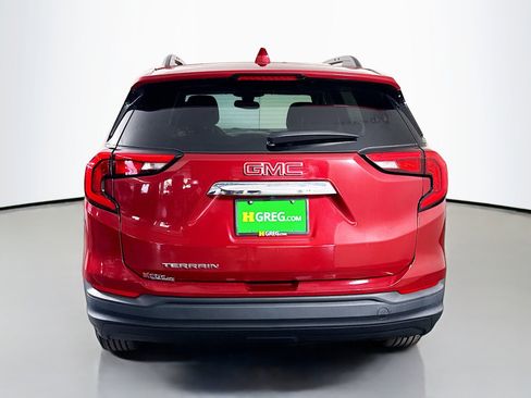 Used 2020 GMC Terrain SLE w/ Driver Convenience Package FWD image 8