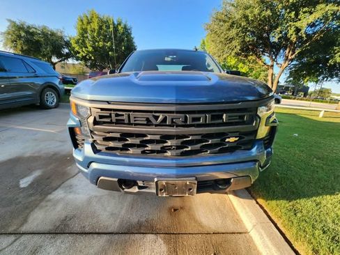 Used 2024 Chevrolet Silverado 1500 Custom RWD image 2