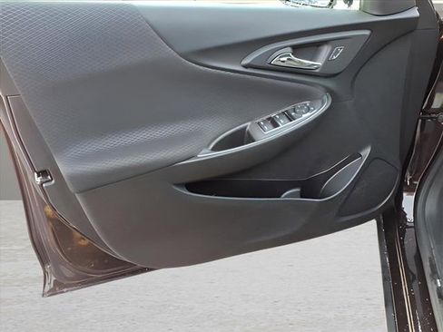 Used 2020 Chevrolet Malibu LT image 20