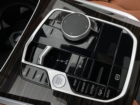 Certified 2024 BMW X5 xDrive40i w/ Premium Package image 21