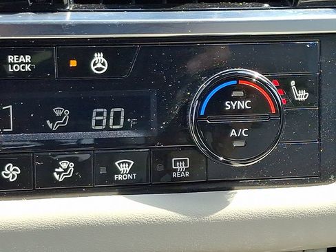 Certified 2023 Nissan Pathfinder SL AWD/4WD image 27