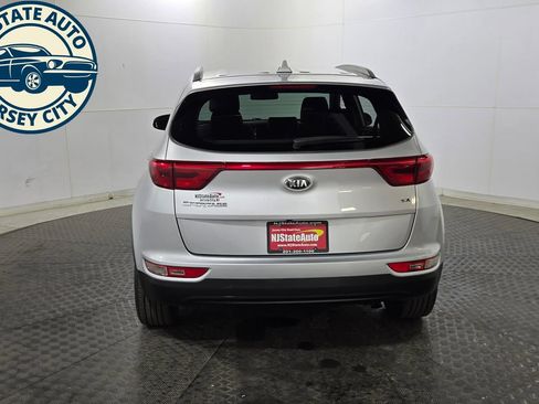 Used 2019 Kia Sportage EX FWD image 6
