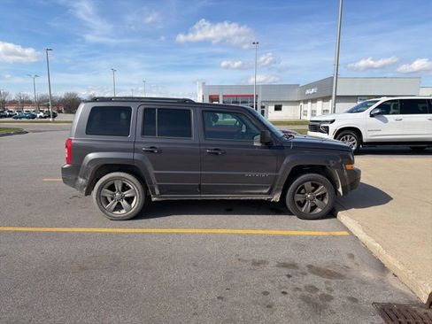 Used 2015 Jeep Patriot High Altitude image 5