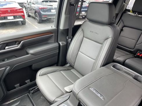 New 2026 GMC Sierra 3500 Denali w/ Denali Reserve Package AWD/4WD image 24