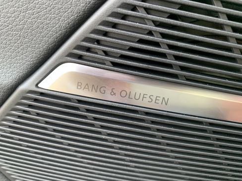 New 2026 Audi RS Q8 performance image 11