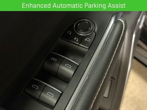 Certified 2025 GMC Acadia Denali w/ Super Cruise Package AWD/4WD image 25