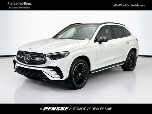 Certified 2025 Mercedes-Benz GLC 300 image 1