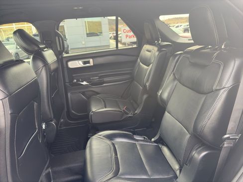 Used 2021 Ford Explorer ST w/ Equipment Group 401A image 14