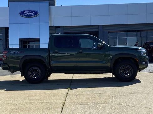 Used 2026 Nissan Frontier PRO-4X w/ Pro-4x Convenience Package AWD/4WD image 2