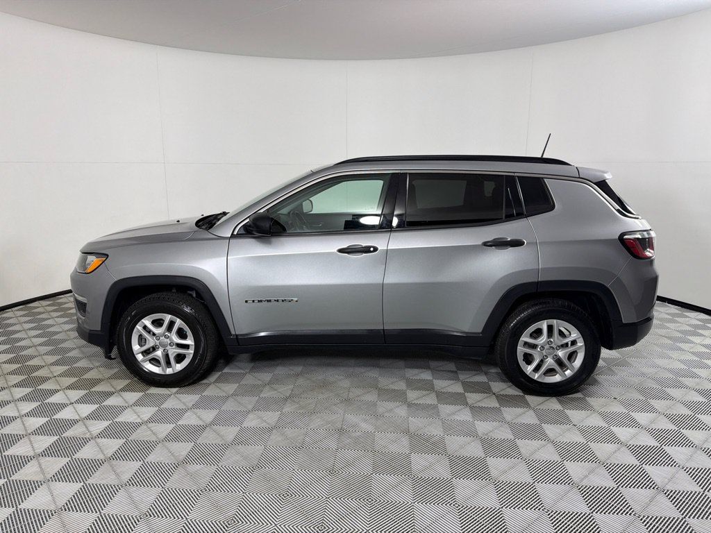Used 2019 Jeep Compass Sport FWD image 6