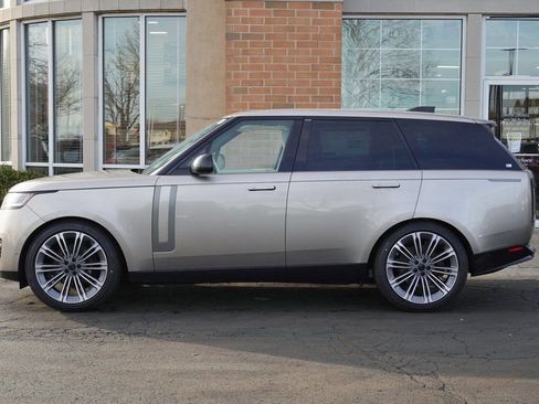 New 2026 Land Rover Range Rover SE AWD/4WD image 2
