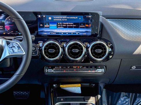 New 2026 Mercedes-Benz GLA 250 image 12