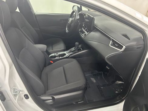 Certified 2025 Toyota Corolla LE FWD image 13